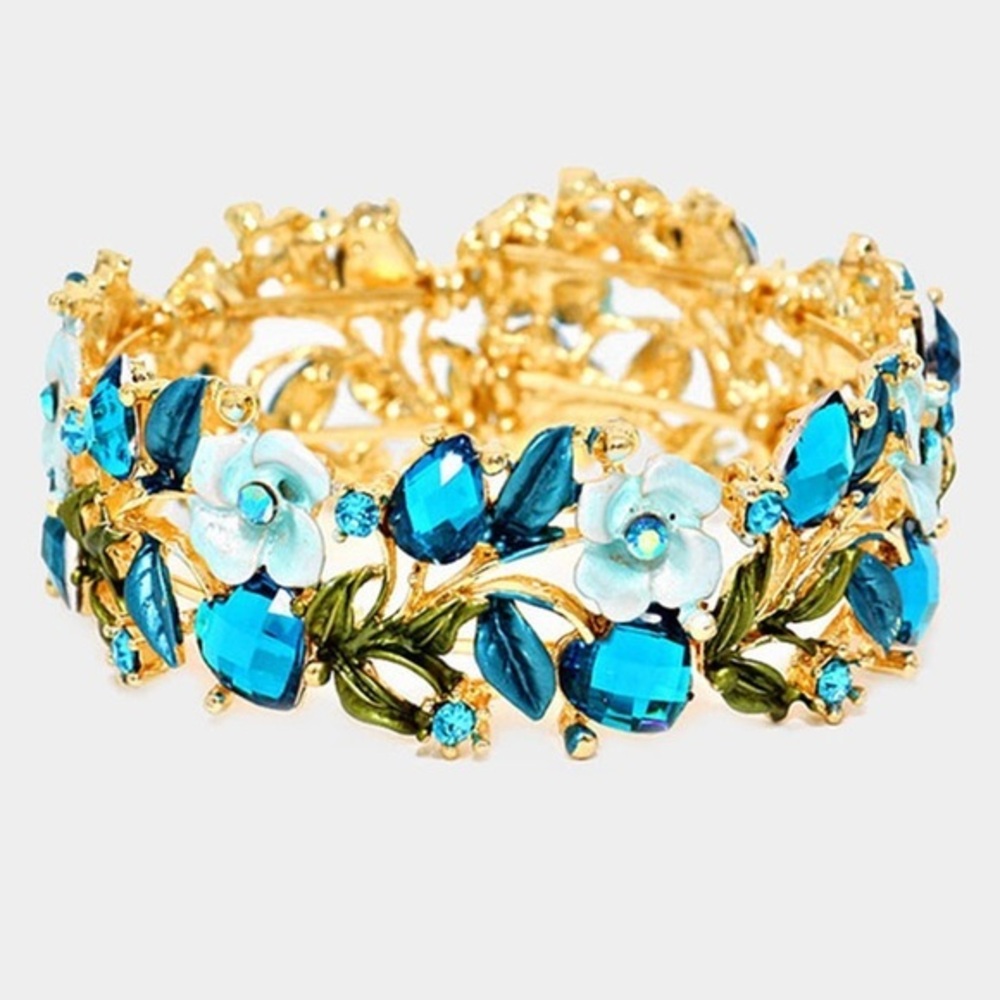 Flower cuff bracelet